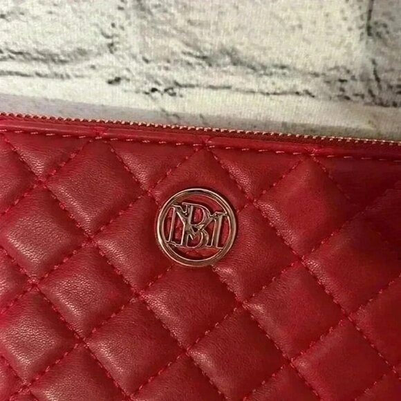 Badgley Mischka Studio Red Quilted Wristlet Clutch Wallet Purse Bag 7" New - Picture 7 of 7